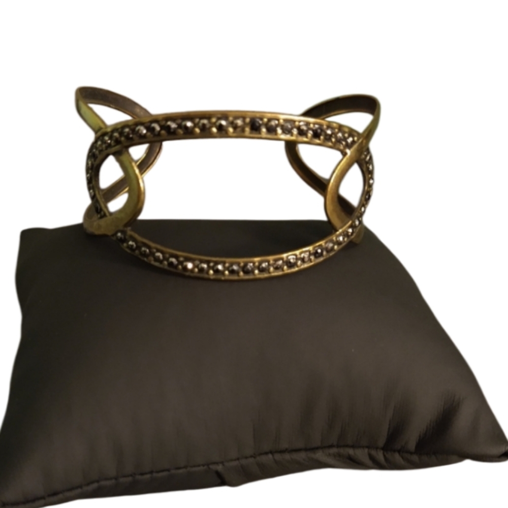 Paparazzi Never a Dull Moment brass bracelet